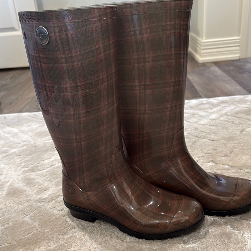 Ugg Plaid Rain Boots